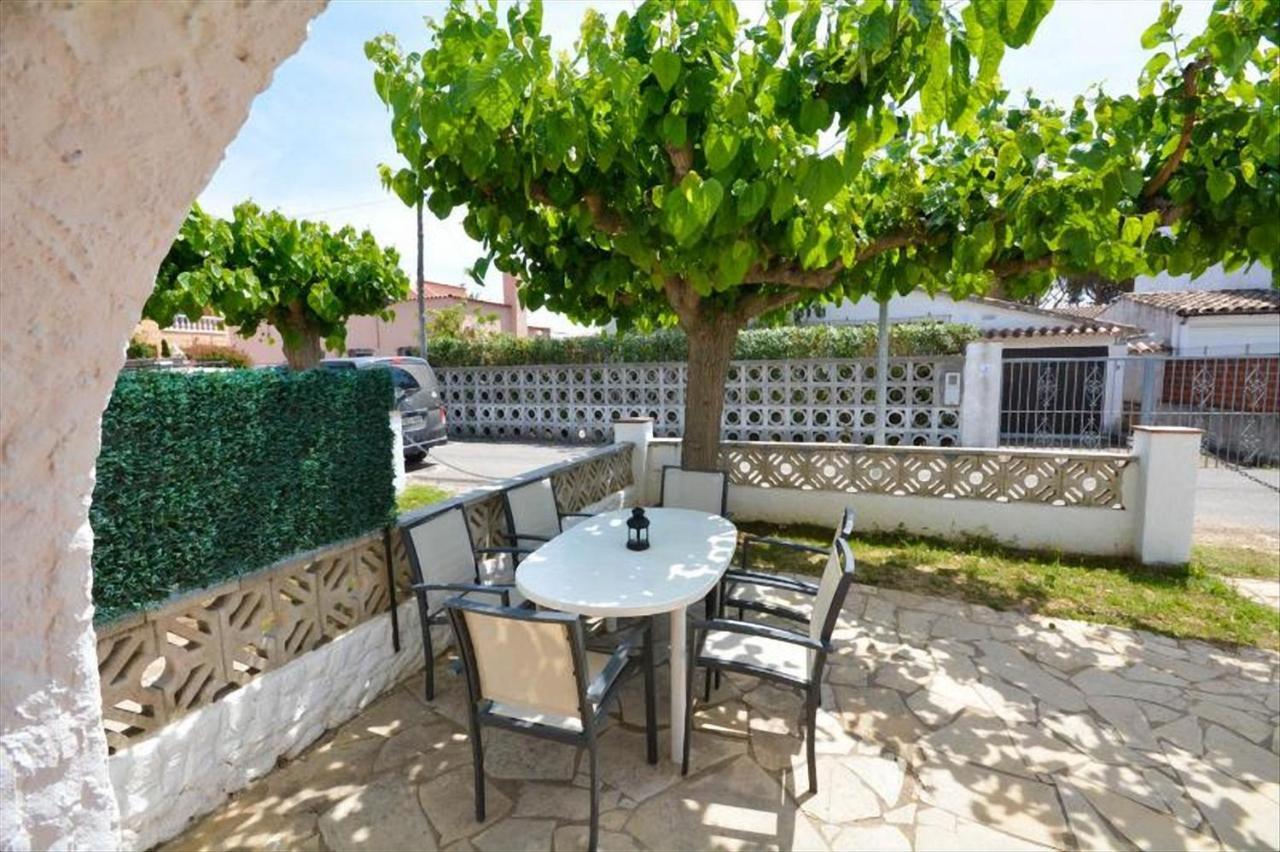 Villa Casas Montgri Empuriabrava Exterior foto